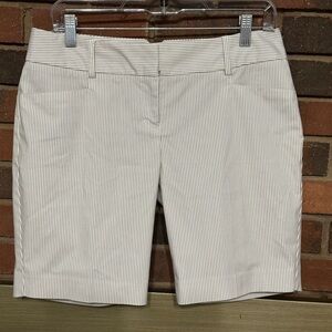 🛍️Never worn  Express Designstudio  stripped shorts Size 6